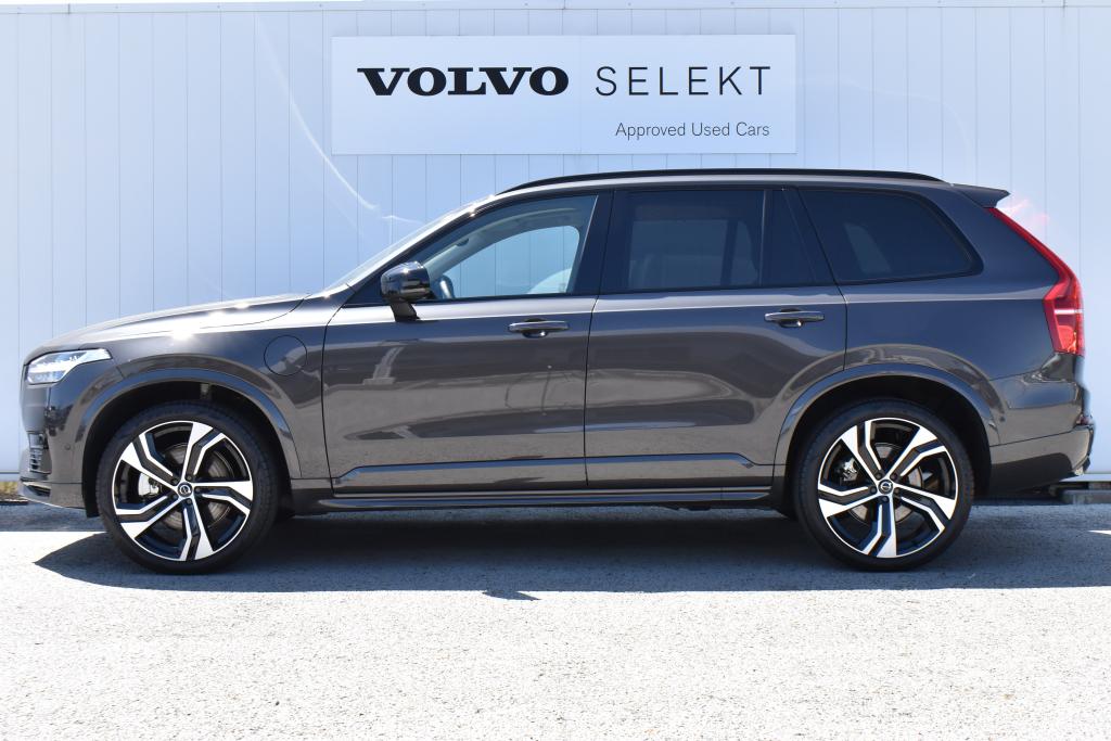 認定中古車~XC90 Recharge Ultimate T8 AWD plug-in hybrid 認定中古車~XC90 Recharge Ultimate T8 AWD plug-in hybrid